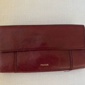 Fossil wallet